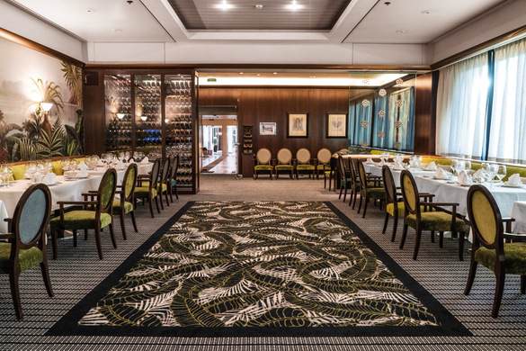 Paul Gauguin Cruises MS Paul Gauguin L'Etoile Restaurant 6 ©Paul Gauguin Cruises.jpg